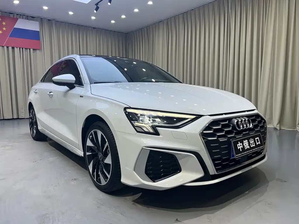 Audi A3 2022 Sportback 35 TFSI Fashion Sport