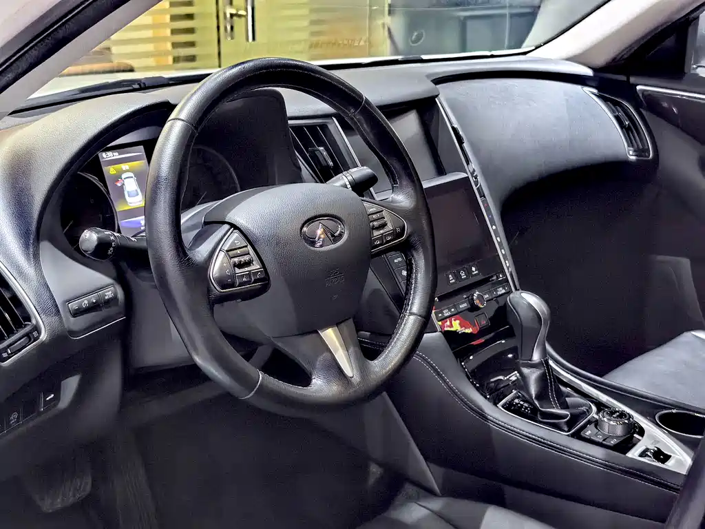 Infiniti Q50L — миниатюра 6