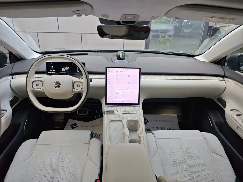 NIO ET7 — миниатюра 11
