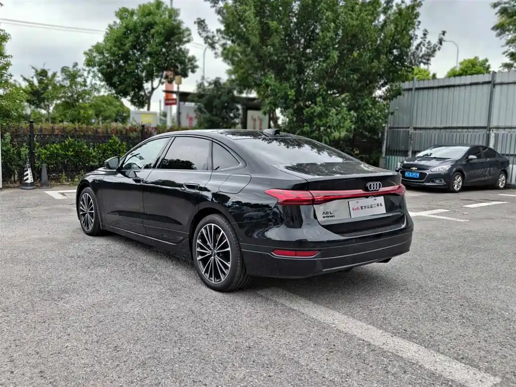 Audi A6L e-tron — миниатюра 4