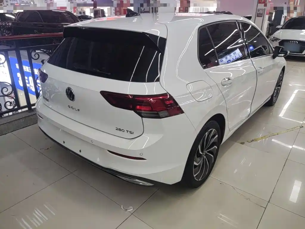 Volkswagen Golf — миниатюра 7