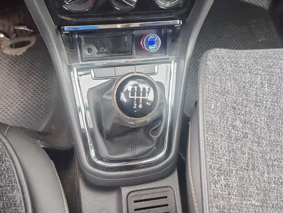 Volkswagen Bora — миниатюра 16