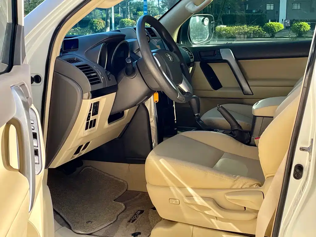 Toyota Land Cruiser Prado 2016 2.7L