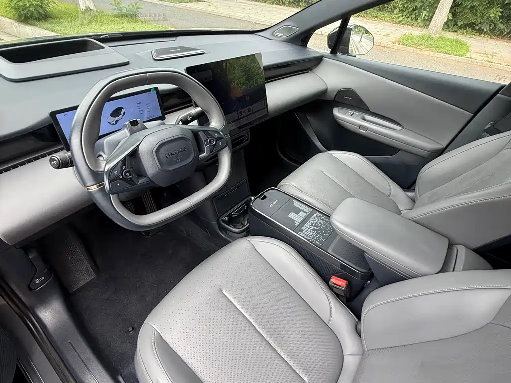 Lynk & Co Z20 — миниатюра 4