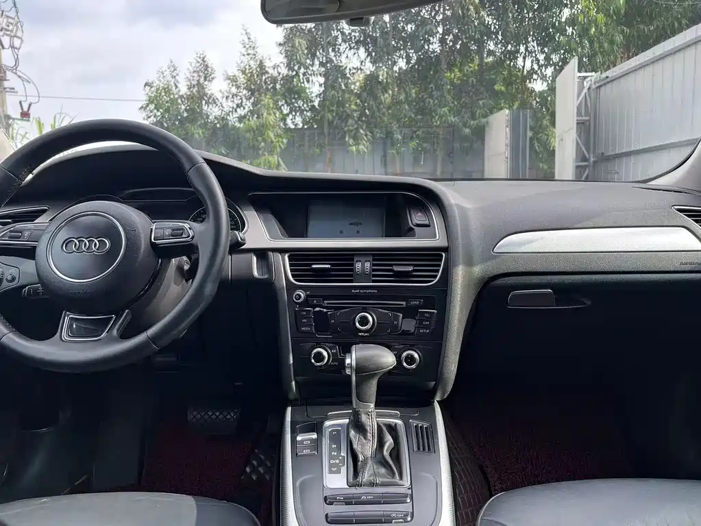 Audi A4L — миниатюра 11