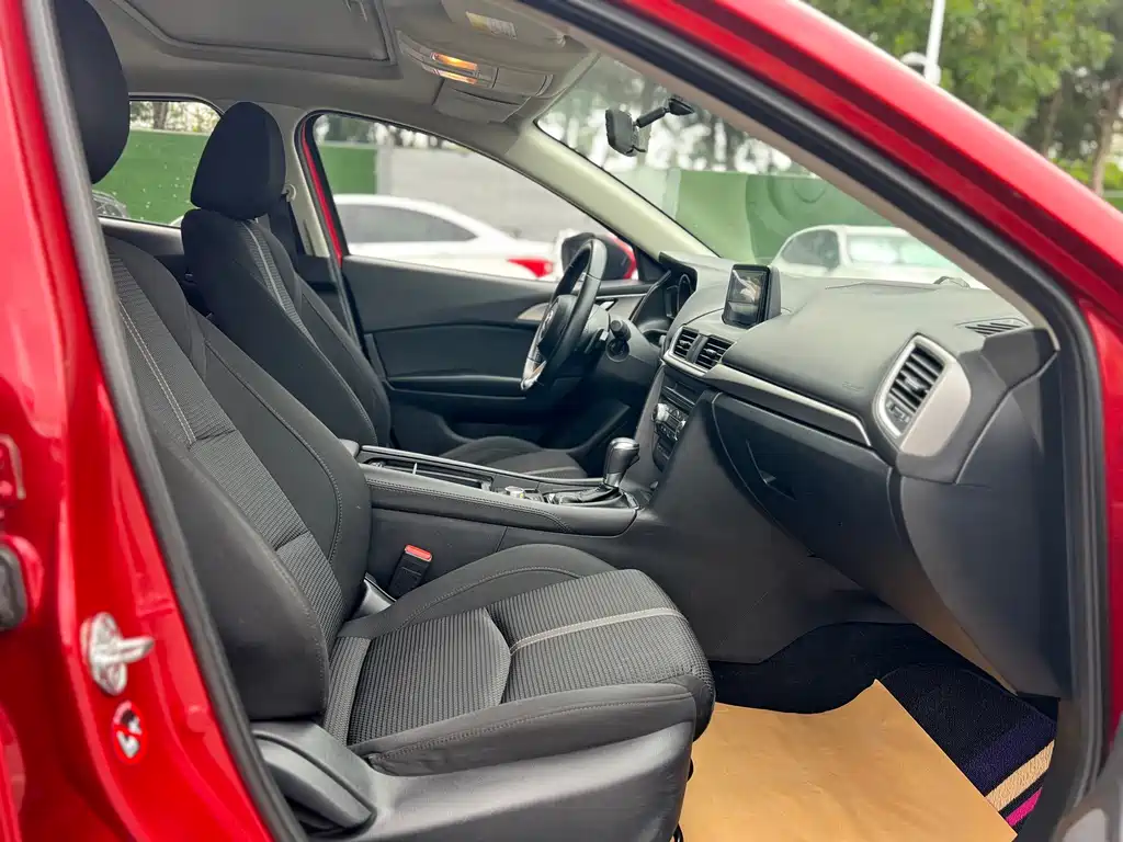 Mazda 3 Axela — миниатюра 9