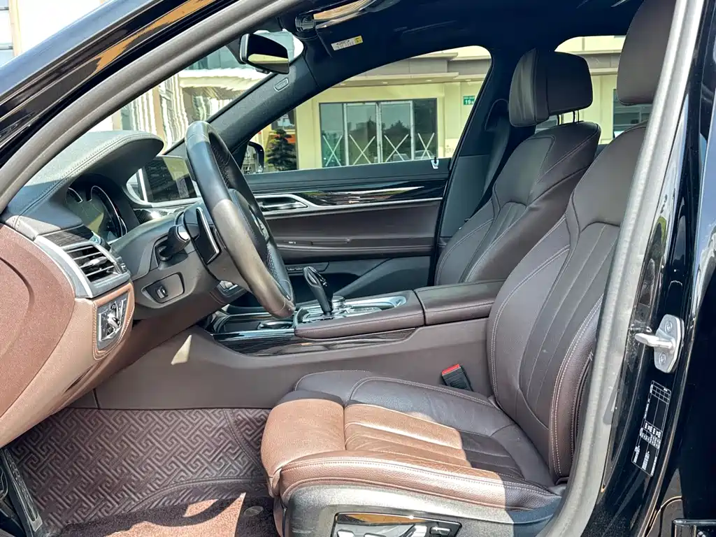 BMW 7 Series 7 2018 730Li Lead M Sport