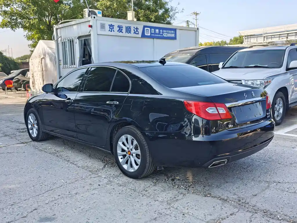 Hongqi Hongqi H7 — миниатюра 4