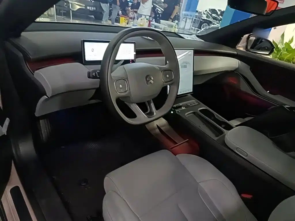 NIO ET5 — миниатюра 10