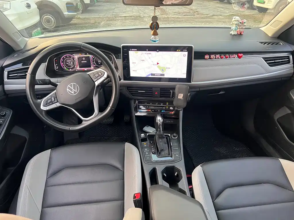 Volkswagen Bora — миниатюра 8