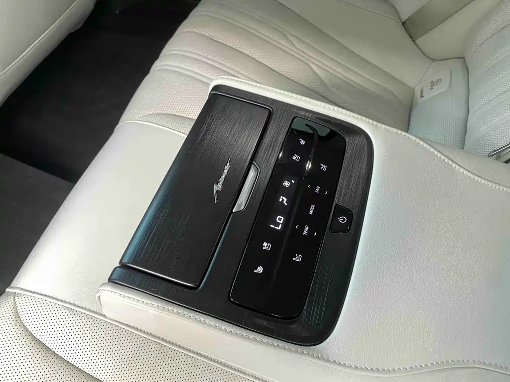 Buick LaCrosse — миниатюра 6