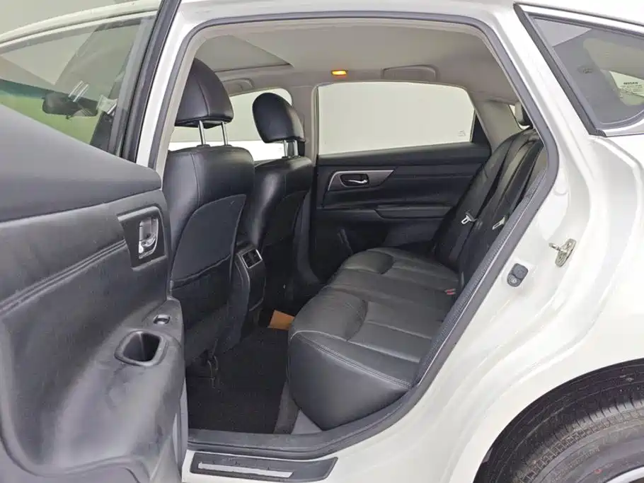 Nissan Teana — миниатюра 11