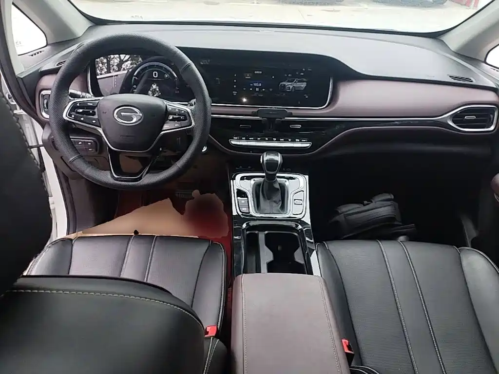 GAC Motor Trumpchi M6 — миниатюра 10