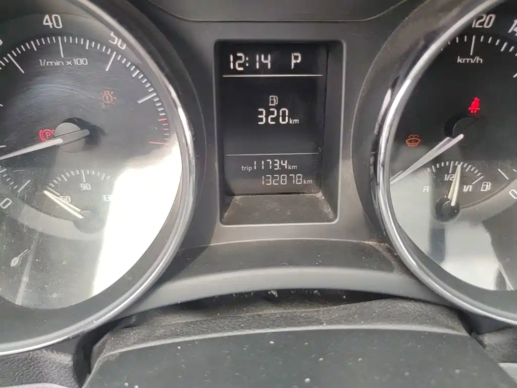 Skoda Superb — миниатюра 17