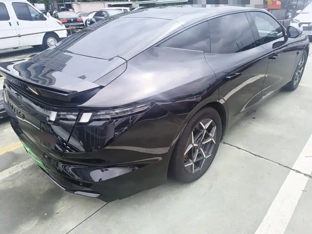 Lynk & Co Z10 — миниатюра 7