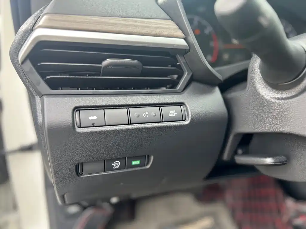 Nissan Teana — миниатюра 20