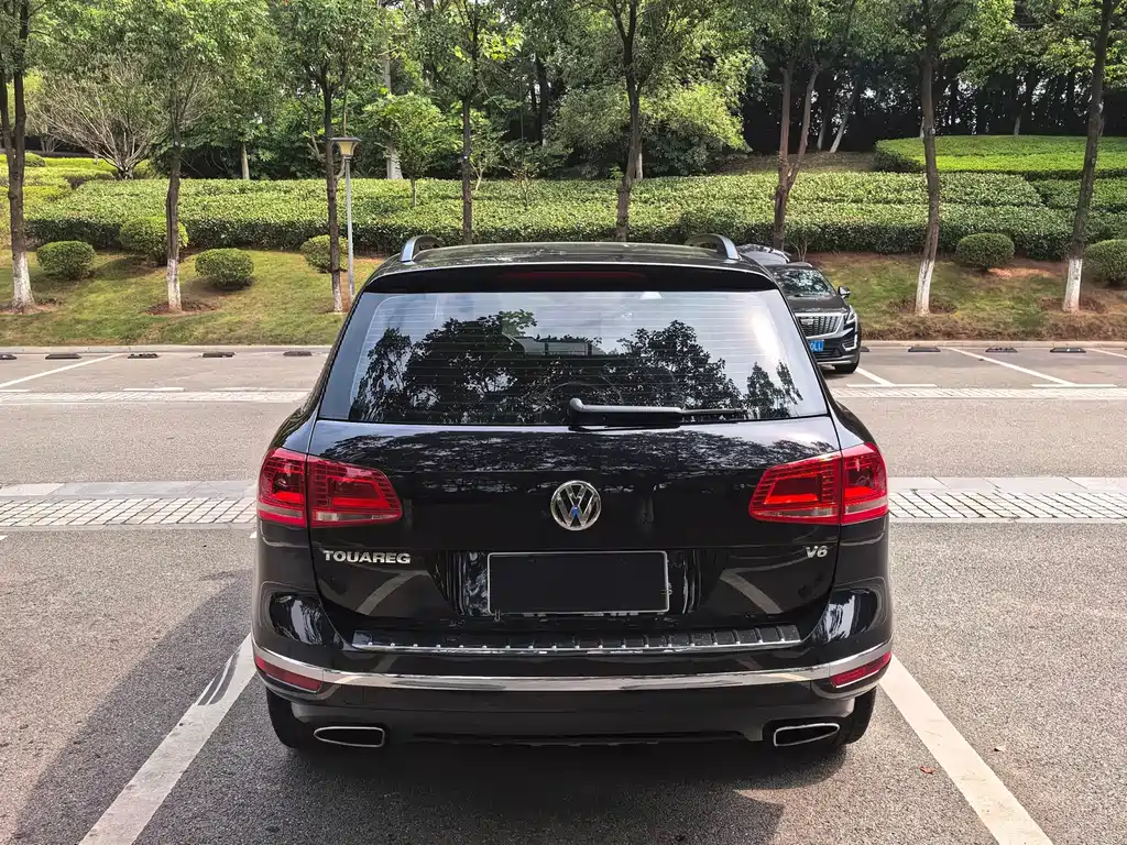 Volkswagen Touareg — миниатюра 7