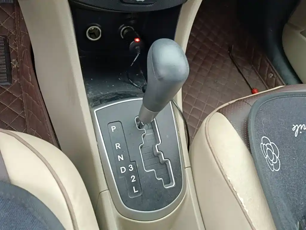 Hyundai Verna — миниатюра 14