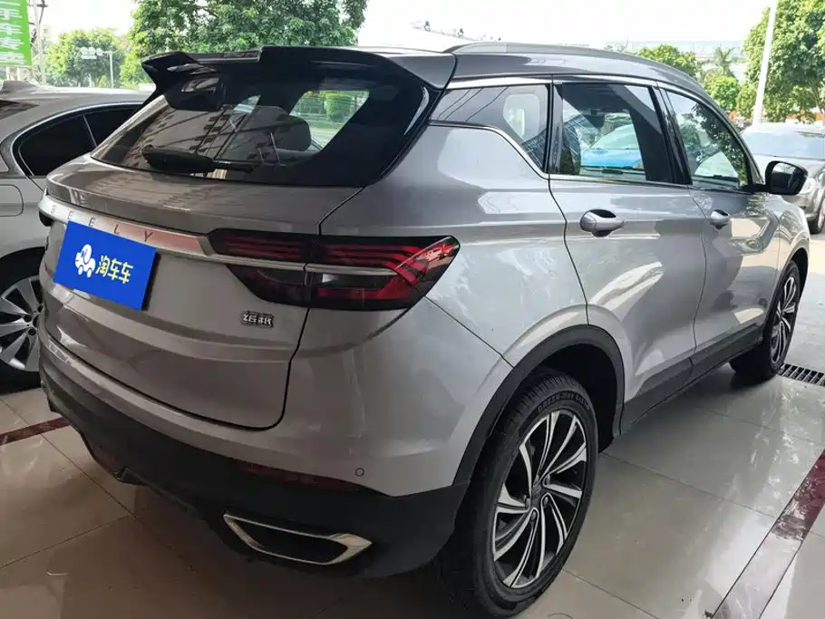 Geely Binyue — миниатюра 3