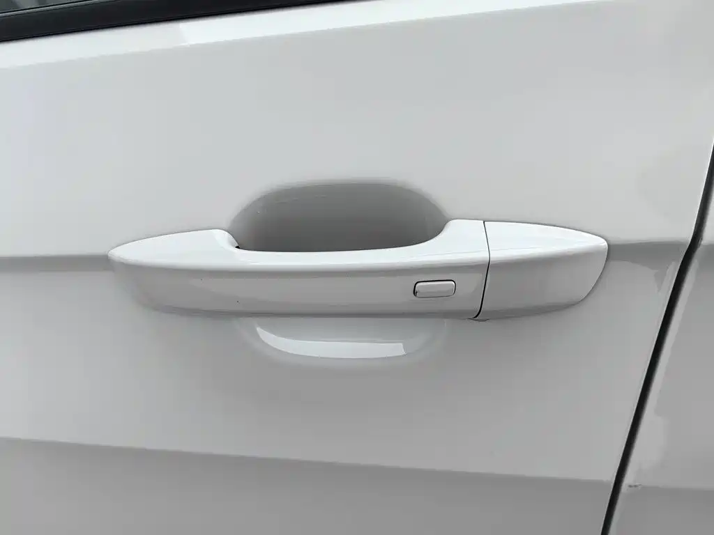 Volkswagen Tharu — миниатюра 18