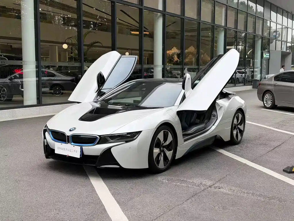 BMW i8 — миниатюра 3