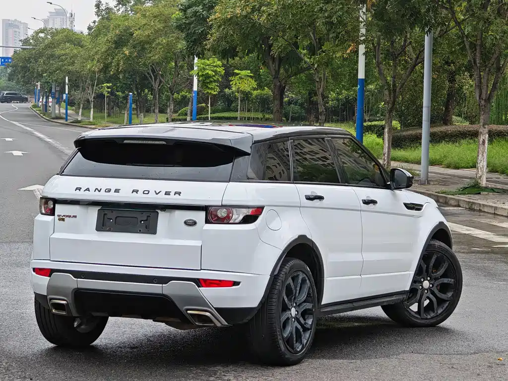 Land Rover Range Rover Evoque 2014 2.0T 5
