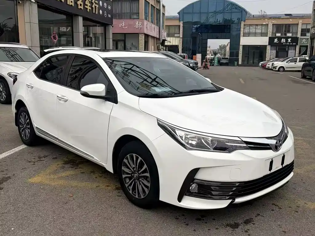 Toyota Corolla — миниатюра 3