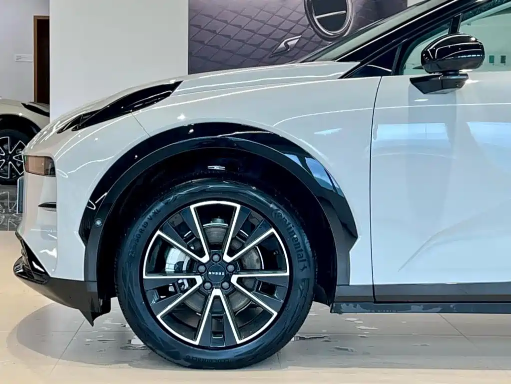 Zeekr X 2025 мест