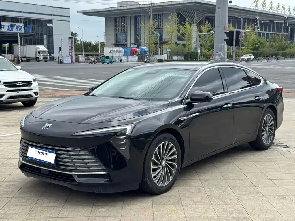 Buick LaCrosse — миниатюра 2