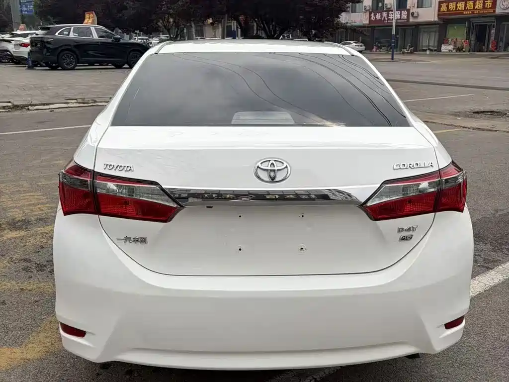 Toyota Corolla — миниатюра 4