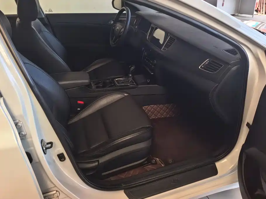 Hyundai Mistra — миниатюра 8