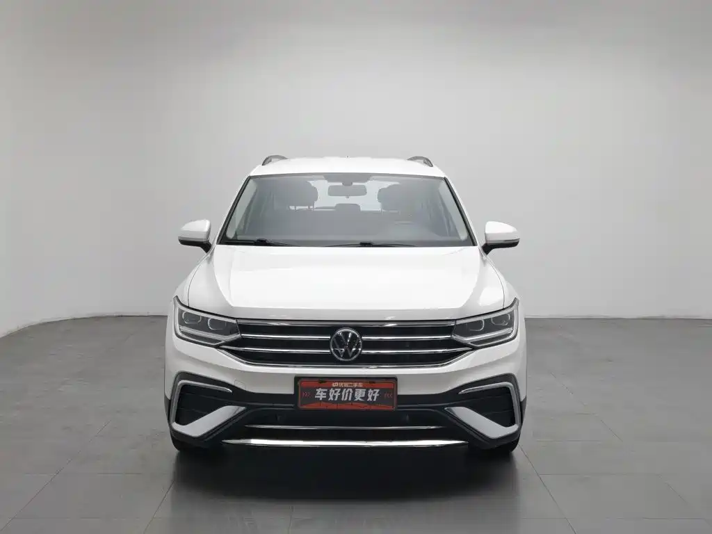 Volkswagen Tiguan L — миниатюра 3