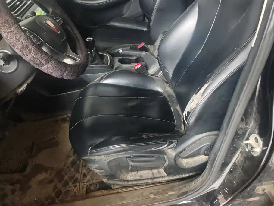 Roewe i5 — миниатюра 9