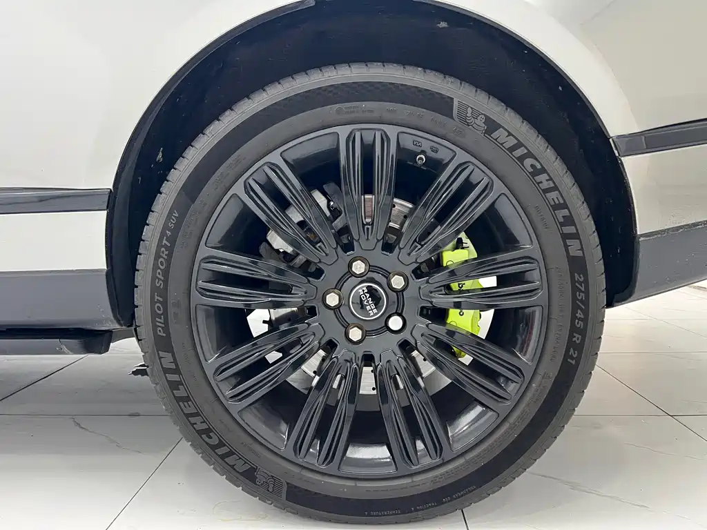 Land Rover Range Rover — миниатюра 21