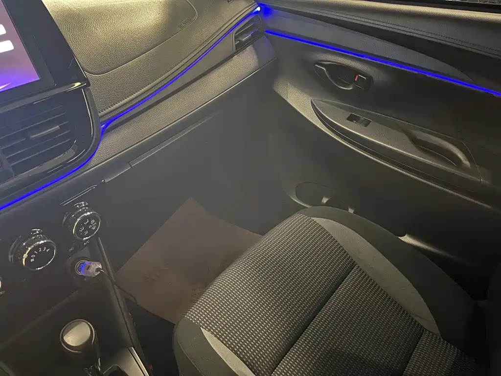 Toyota Vios FS — миниатюра 10