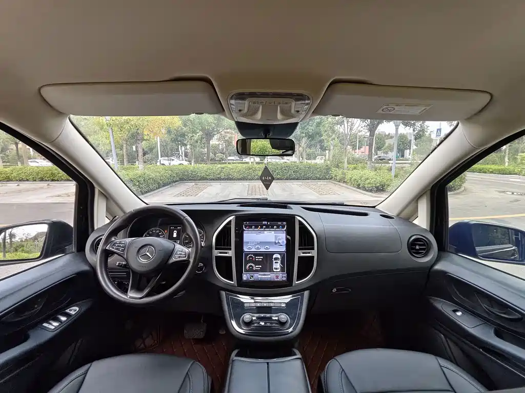 Mercedes-Benz Vito — миниатюра 5