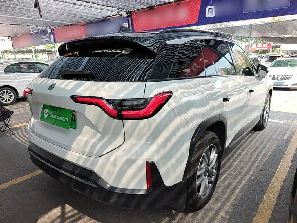 NIO ES6 — миниатюра 7