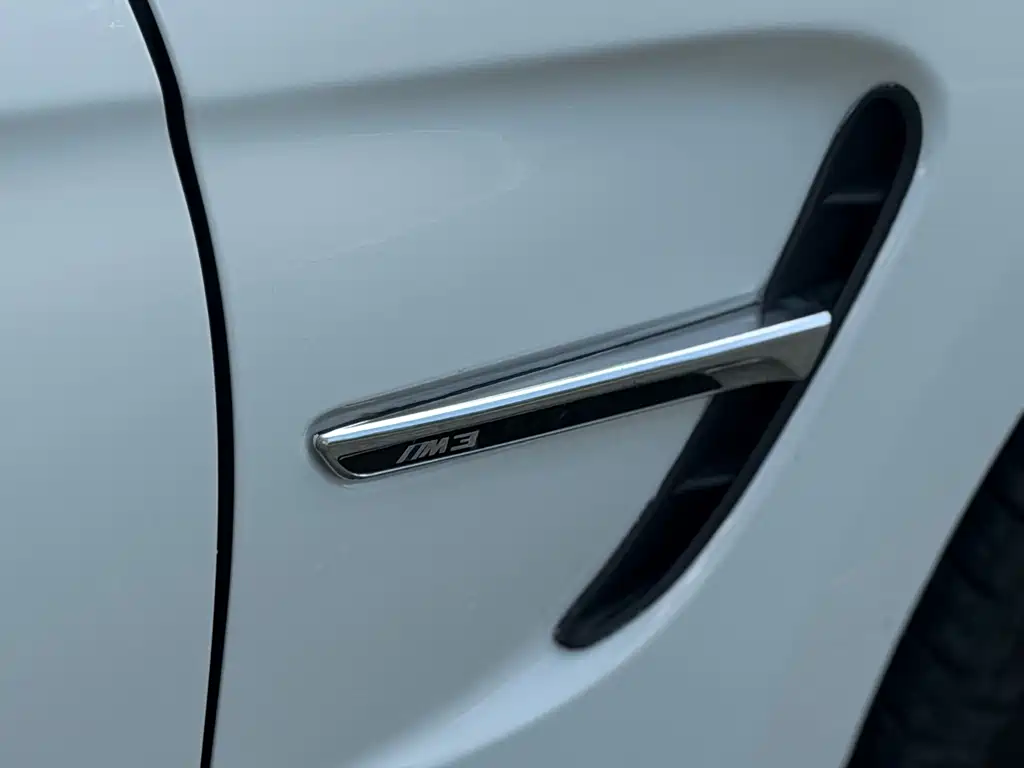 BMW 3 Series — миниатюра 7