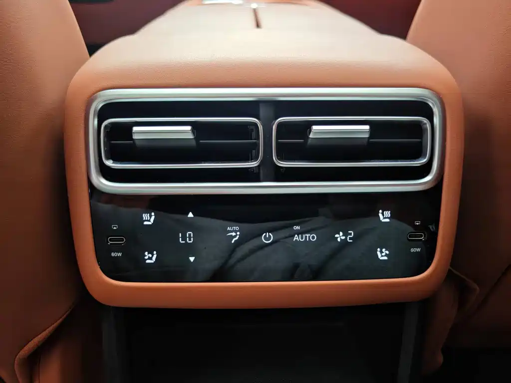 Li Auto Li L6 — миниатюра 11