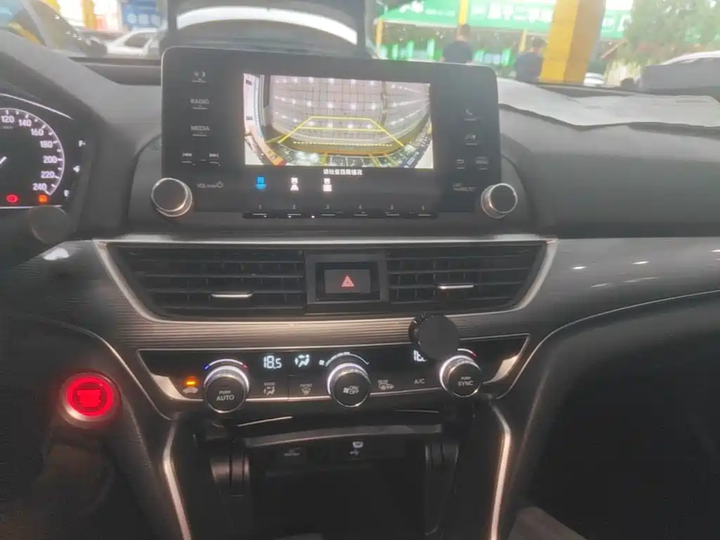 Honda Accord — миниатюра 13