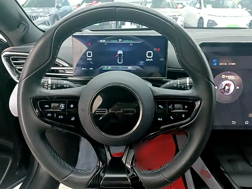 BYD Seal — миниатюра 11