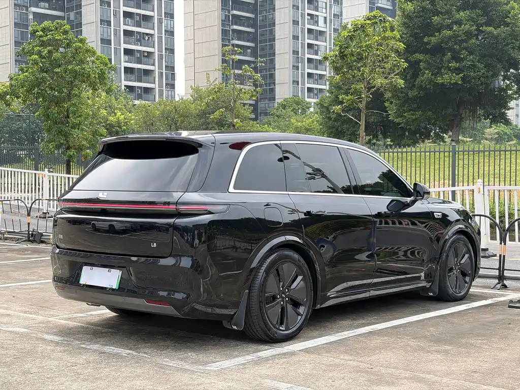 Li Auto Li L8 — миниатюра 4