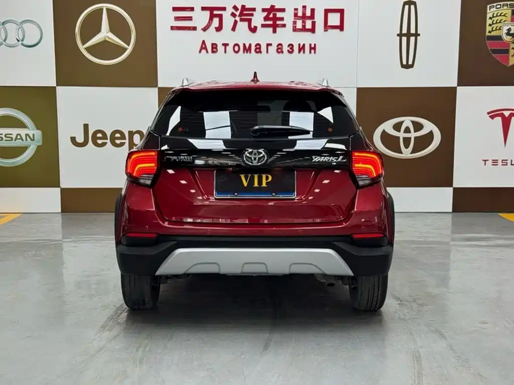 Toyota Yaris L — миниатюра 5