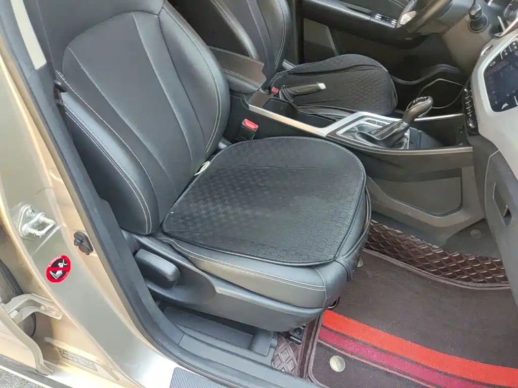 Geely Vision X3 — миниатюра 25