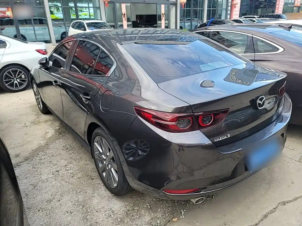 Mazda 3 Axela — миниатюра 5