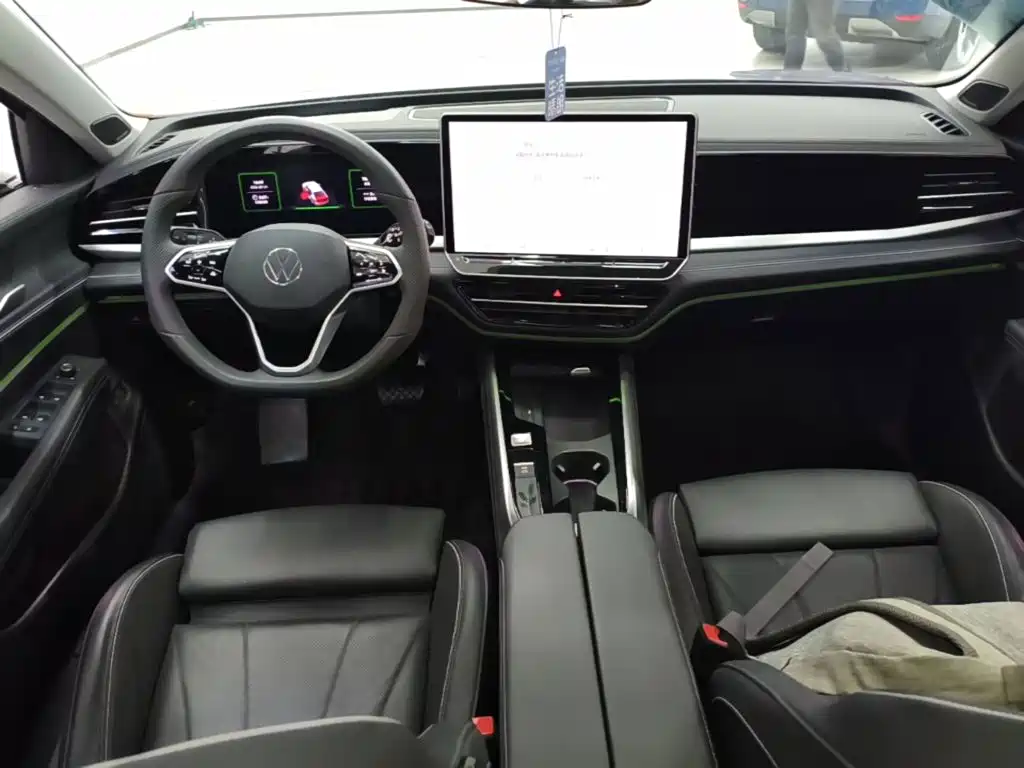 Volkswagen Passat — миниатюра 10