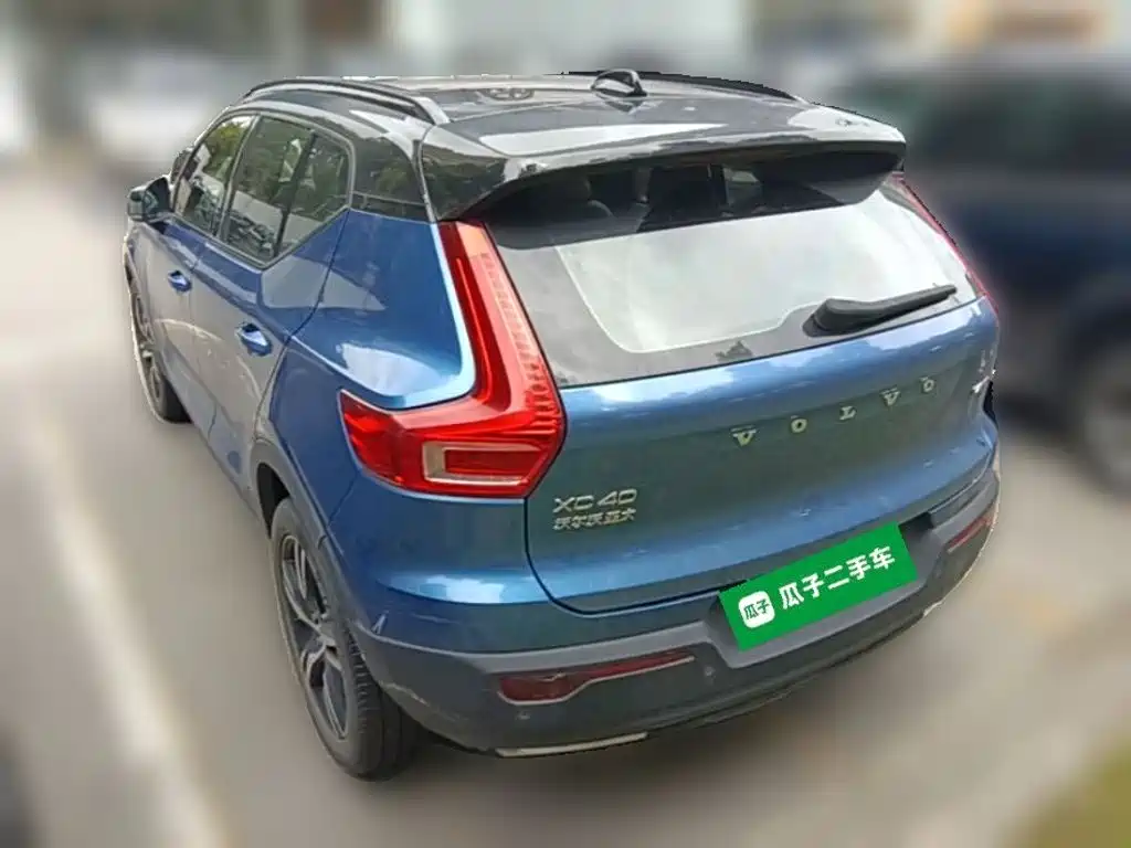 Volvo XC40 — миниатюра 7