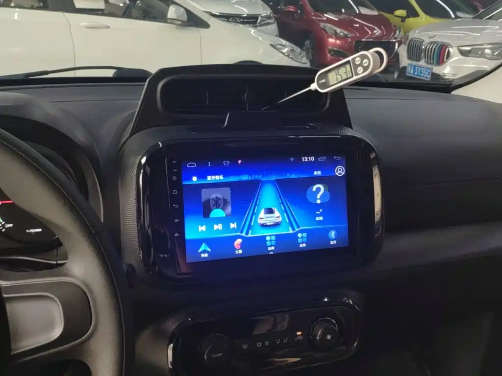 Roewe Clever — миниатюра 13
