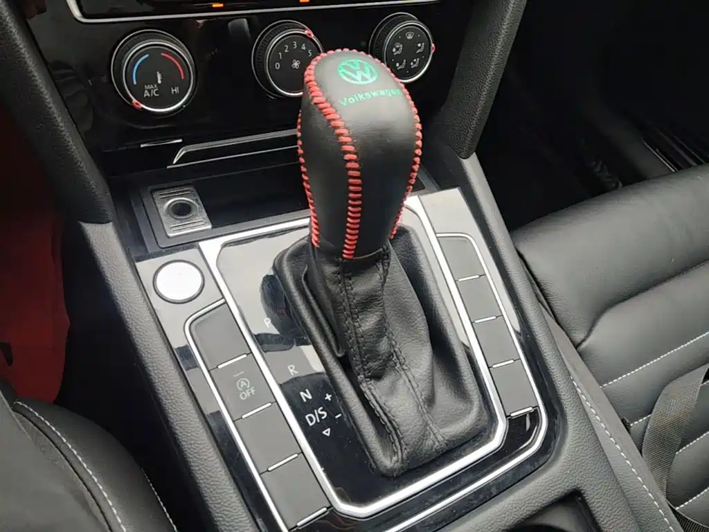 Volkswagen Magotan — миниатюра 14