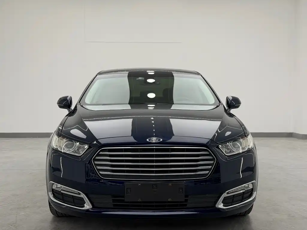 Ford Taurus